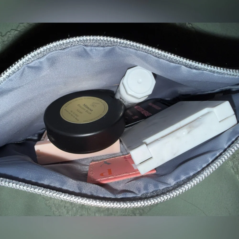 ipsy Holographic Makeup Bag